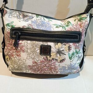 Stone & Co Garden Party Shoulder Bag-Linen Blend-Faux Leather Trim-Braided Strap